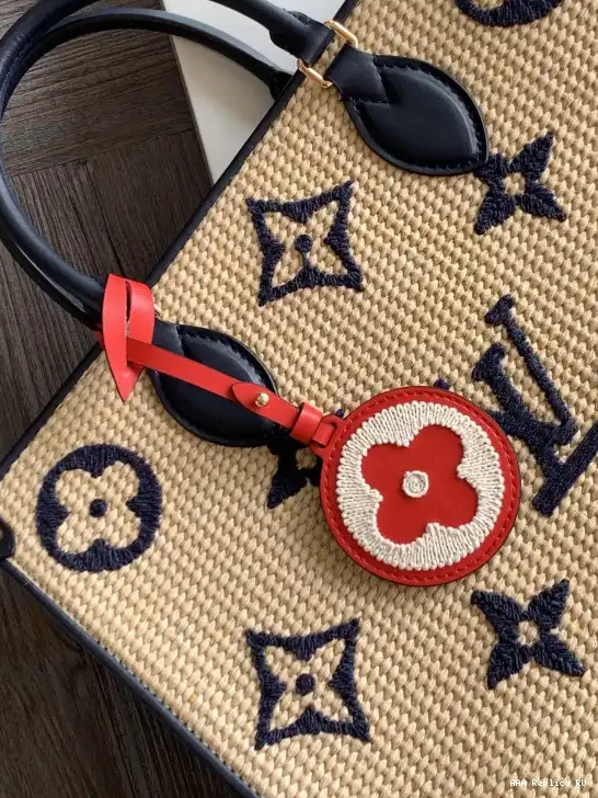 Aaa replica ru VUITTON LOUIS MM ONTHEGO 0425